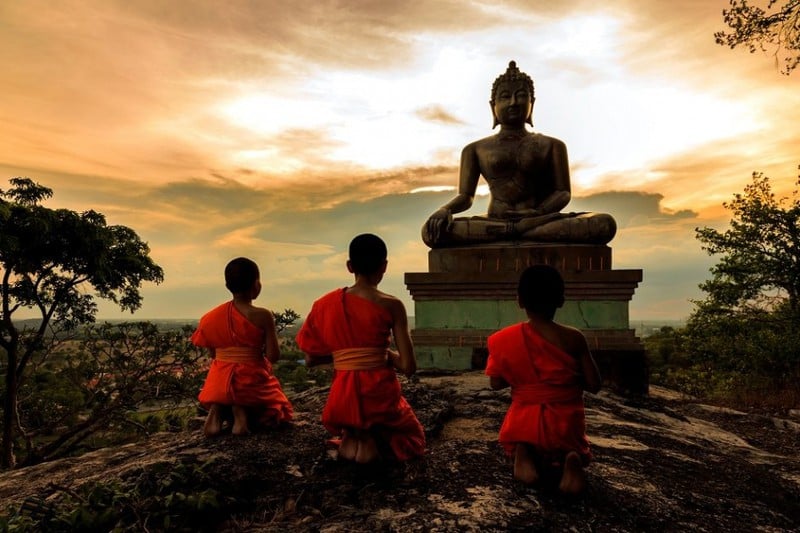 Pháp là những lời dạy của Đức Phật để chúng sinh nương tựa vào giáo Pháp của Ngài, để thoát khỏi mọi sự đau khổ của thế gian này.