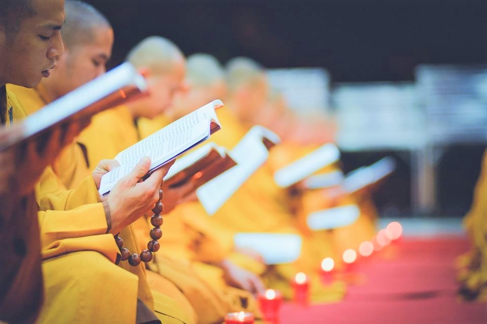 Phật tử phải hiểu đúng nghĩa lý quy y Phật và theo đó mà tu tập.