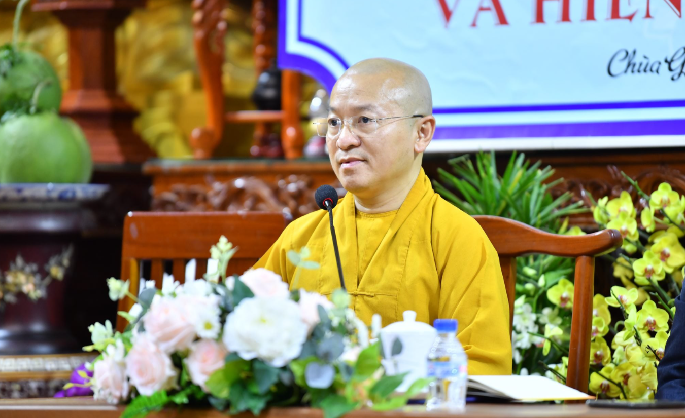 TT. Thích Nhật Từ - Trụ trì Chùa Giác Ngộ, chủ tịch Quỹ ĐPNN và Tăng đoàn chùa Giác Ngộ.
