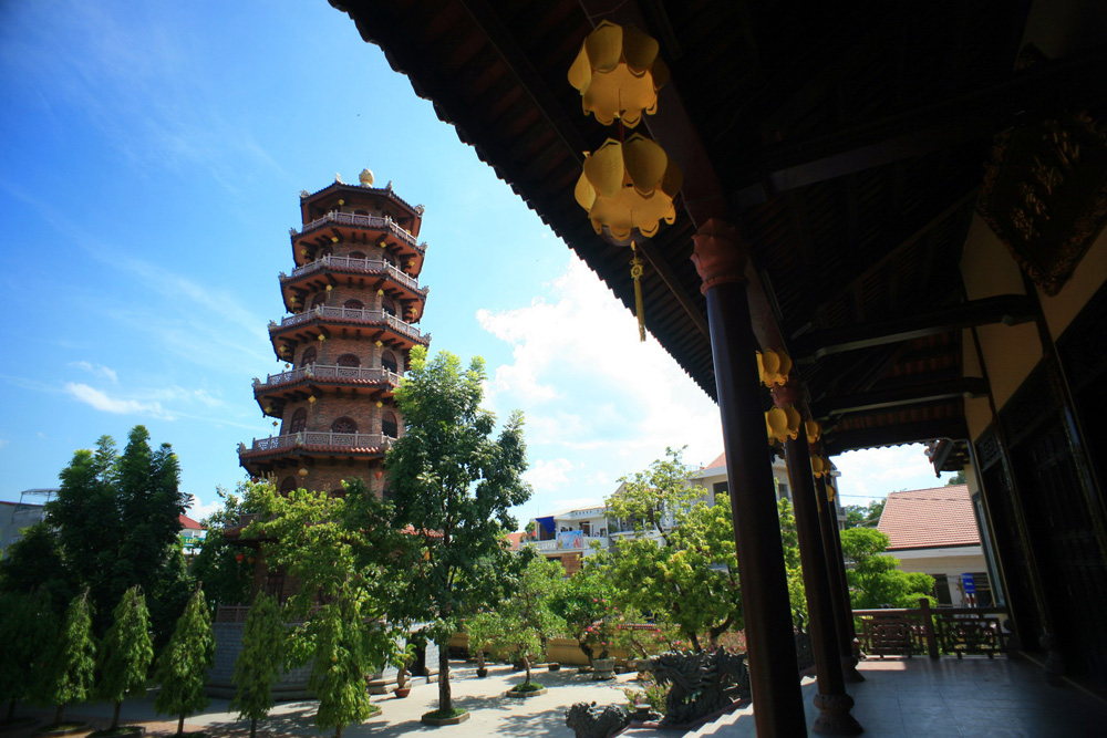 Hội nghị đã ra quyết nghị thành lập một Tổng hội lấy tên là Hội Phật giáo Việt nam, qua đó thống nhất Phật giáo Việt Nam và gia nhập Phật giáo thế giới.