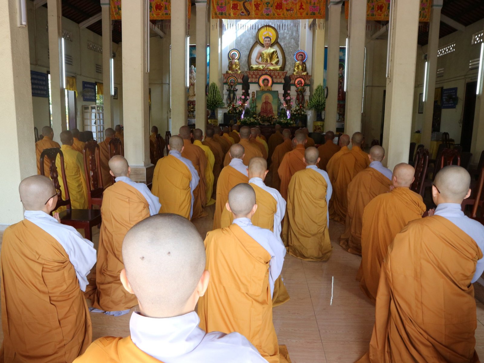 Quang cảnh buổi lễ.