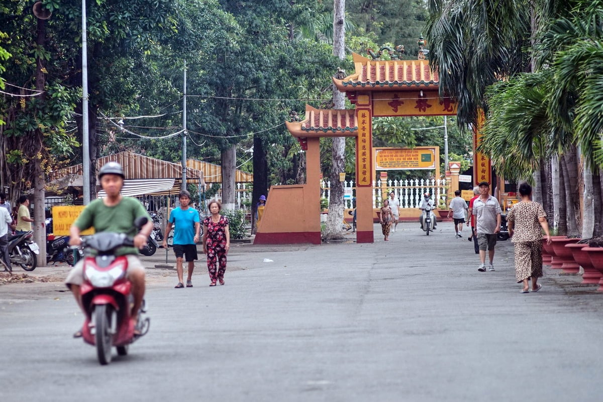 Tồn tại gần ba thế kỷ, Tổ đình Giác Lâm vẫn giữ được nét cổ kính, uy nghiêm, là một thắng tích thu hút đông đảo người dân và du khách đến tham quan, chiêm bái, tìm hiểu lịch sử ở mảnh đất Sài Gòn.
