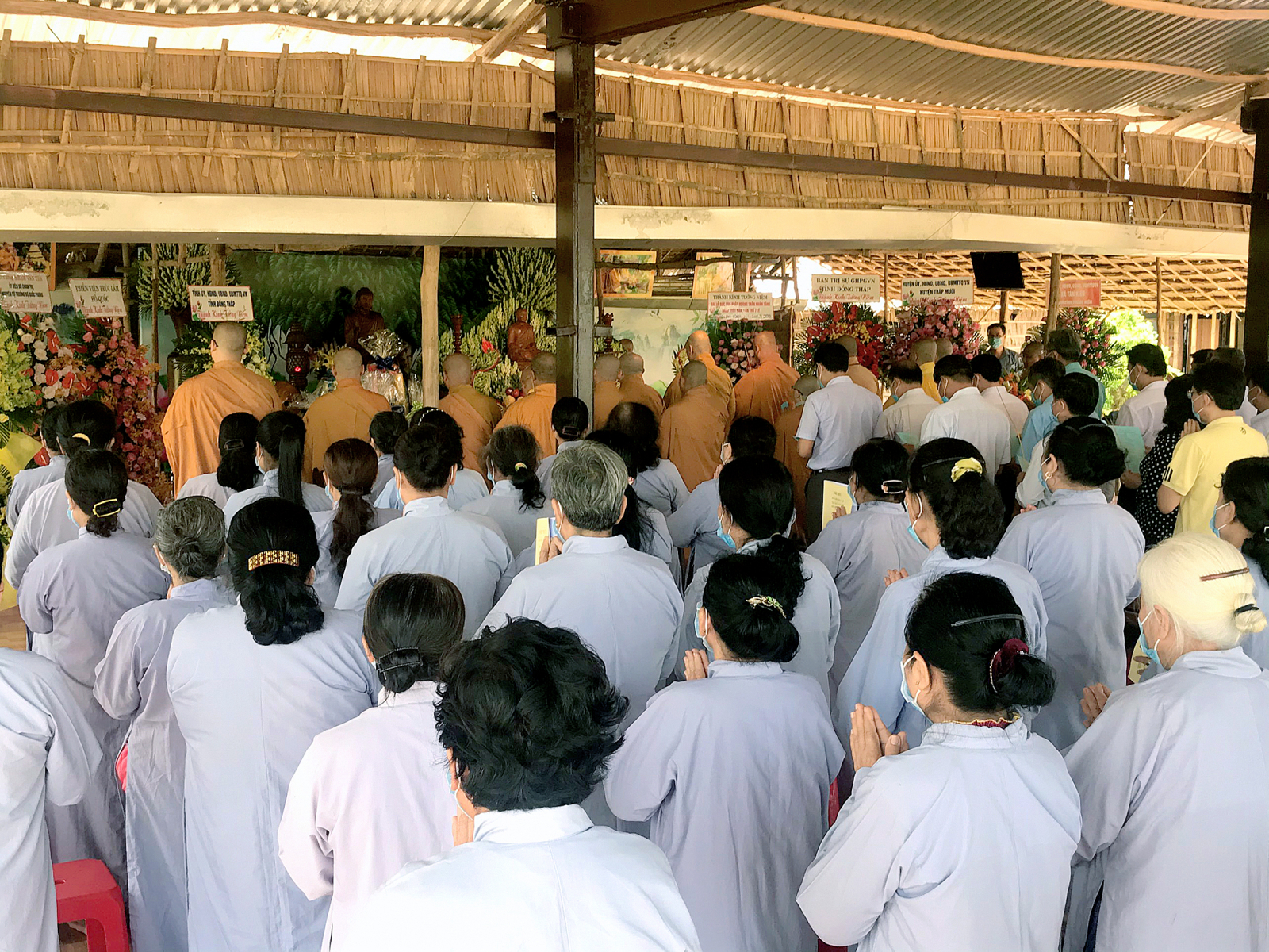 Quang cảnh buổi lễ.