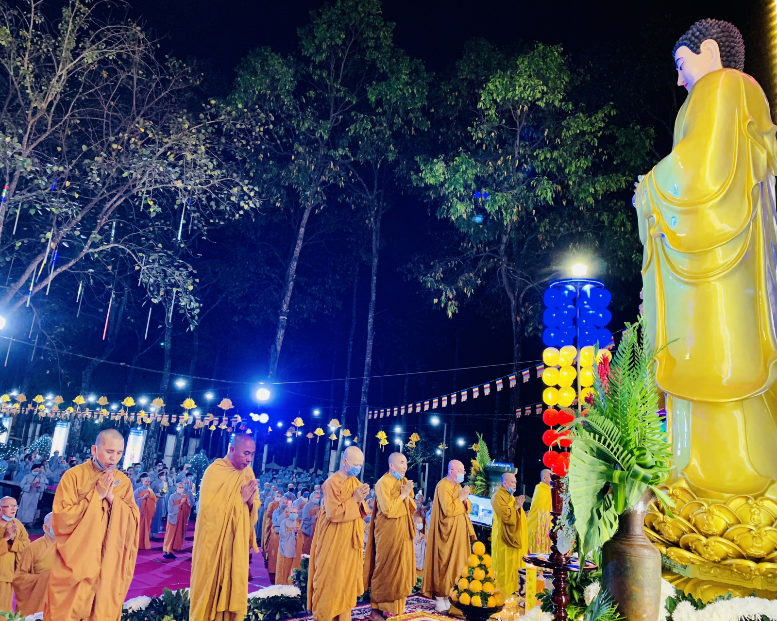 Đức Phật A Di Đà là Đức Phật ở cõi Tây Phương Cực Lạc