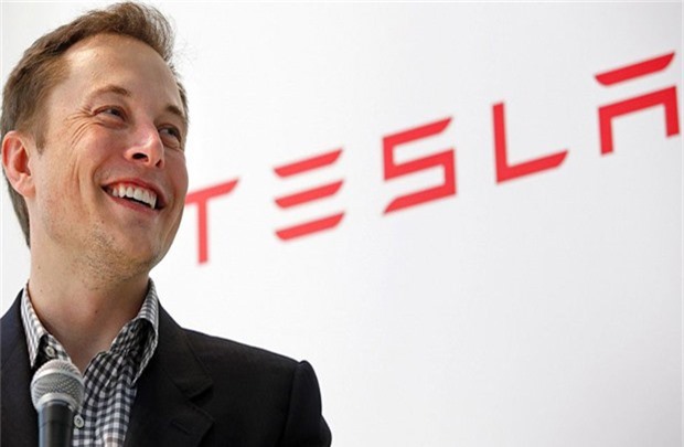 Theo Brian Mittendorf, giáo sư nghiên cứu về các tổ chức phi lợi nhuận tại Đại học Bang Ohio, tỷ phú Elon Musk nên làm theo cách làm của MacKenzie Scott.