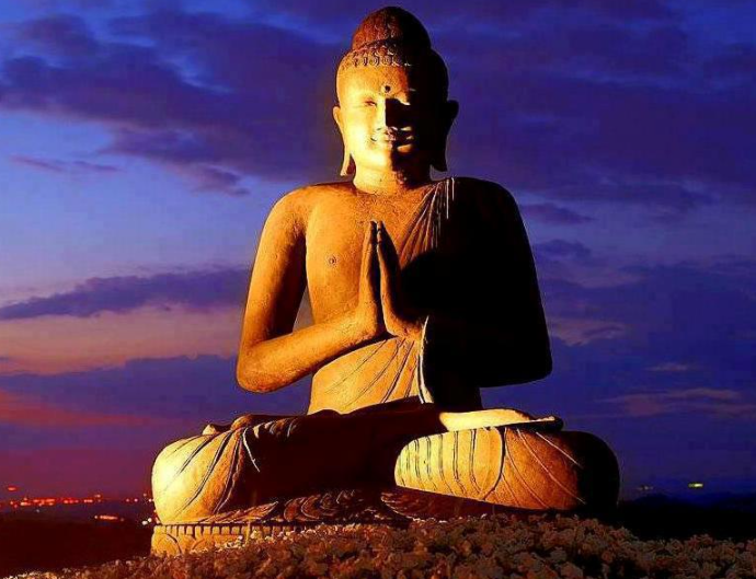 Nhìn Lại Lỗi Mình Để Tiến Tu Theo Lời Phật Dạy 4 Là Người Đệ Tử Phật, Khi Nhìn Thấy Lỗi Của Người Không Nên Chỉ Trích, Ngược Lạc Phải Nhìn Lại Mình, Chiếu Soi Xem Bản Thân Mình Cần Tu Sửa Gì.