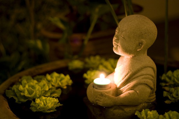 Khi rời bỏ ngũ uẩn sanh thân, chúng ta sẽ thâm nhập vào thế giới tốt đẹp. Cầu mong tất cả đệ tử Phật xả được ngũ uẩn thân và chứng được Pháp thân.