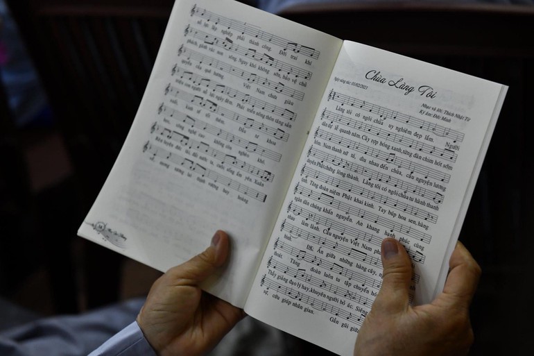 Các nhạc khúc trong album do Thượng toạ Thích Nhật Từ sáng tác