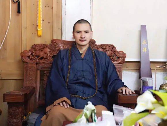 Sư Thích Minh Tâm hiện là trụ trì ngôi chùa có tên Phổ An tại tỉnh Chiết Giang.