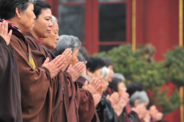 Tâm an cả đời sống bình yên hạnh phúc 2