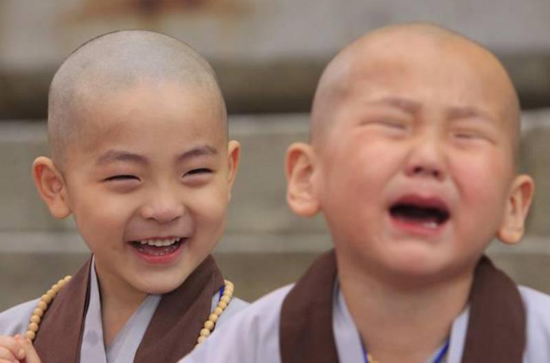 Cách đơn giản để đối trị tâm ngã mạn là rèn luyện cho mình đôi tai biết chấp nhận cả những điều “khó nghe” nhất. Ảnh minh họa