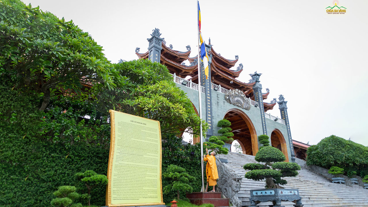 Phật tử: Cộng đồng Phật tử Việt Nam đã trưởng thành và phát triển rực rỡ trong những năm qua. Năm 2024, các Phật tử có nhiều cơ hội tham gia các khóa tu tại các tự viện, cùng chia sẻ, học hỏi và gia tăng kiến thức về Đạo Phật. Hãy cùng đón nhận những trải nghiệm tuyệt vời và tìm thấy sự bình an trong tâm hồn.