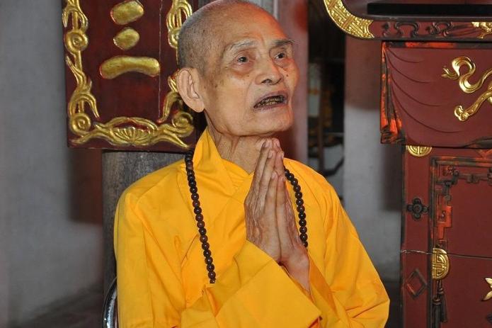 Cụ là người làm ruộng cả đời.
