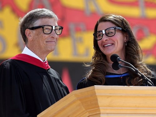 melinda-gates-nguoi-phu-nu-dung-sau-thanh-cong-cua-ty-phu-bill-gates-1510562204807-2257