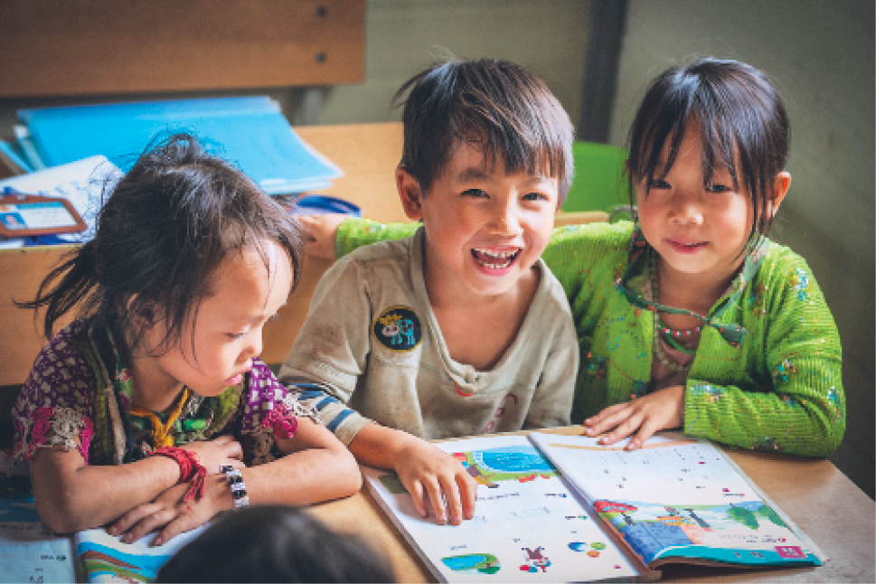 Ôn cố” để mà “tri tân”. Qua một số nét “ôn cố” về giáo dục truyền thống của tổ tiên, ta thấy, rõ ràng giáo dục đạo đức là vấn đề của muôn thuở. Có tri thức khoa học kỹ thuật hiện đại mà thiếu đi bản lĩnh đạo đức sẽ là tai họa khó lường cho nhân loại. Cho nên một nền giáo dục chân chính phải lấy đạo đức làm mục tiêu hàng đầu.