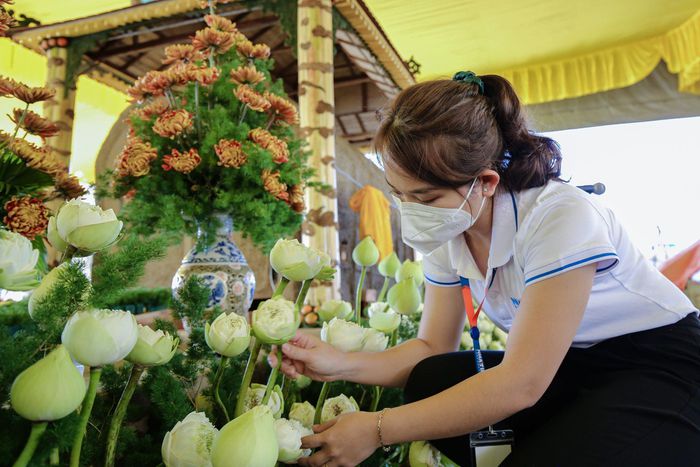 Lễ sơ dạ và trang thiết đài trà tỳ thiền sư Thích Nhất Hạnh 11