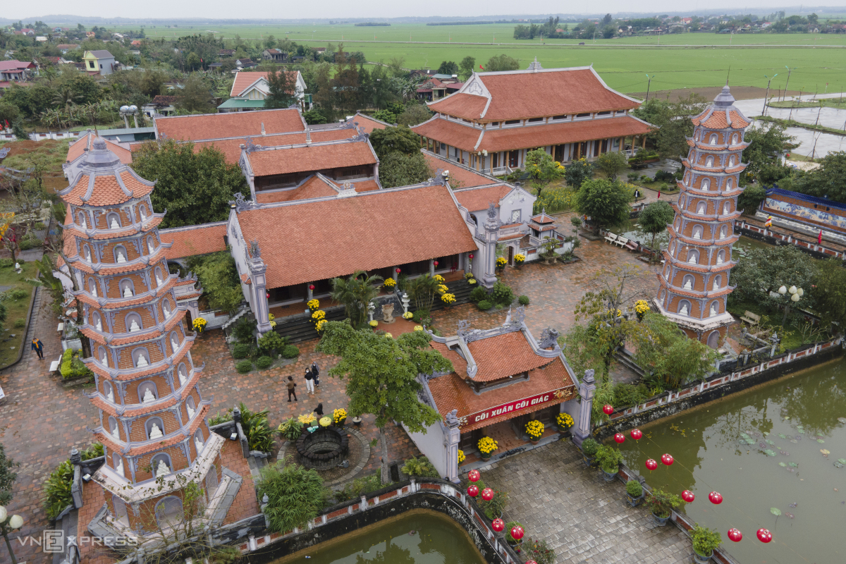 Ngôi chùa 700 tuổi ở Quảng Bình 4