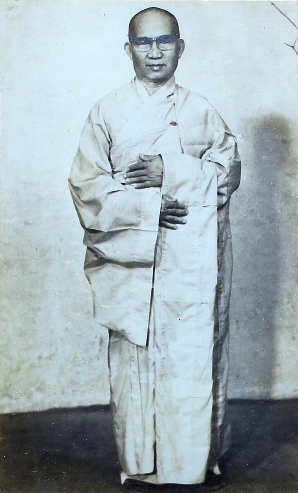 hue-hưng-8 (1)