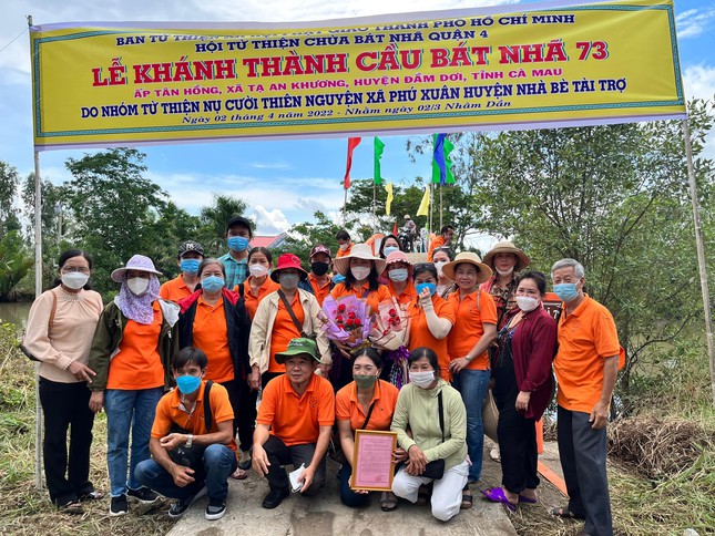Khánh thành cầu Bát Nhã 73 tại ấp Tân Hồng, xã Tạ An Khương, huyện Đầm Dơi, Cà Mau