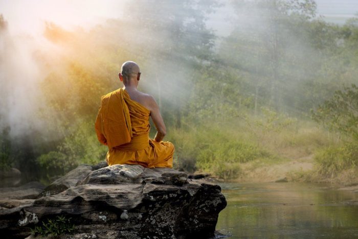 Tình thương yêu rộng lớn không thể dung chứa trong một con người đầy dính mắc vị kỷ...