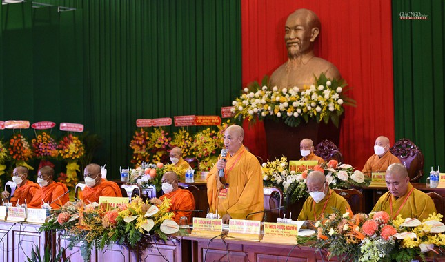 Hòa thượng Thích Huệ Thông phát biểu