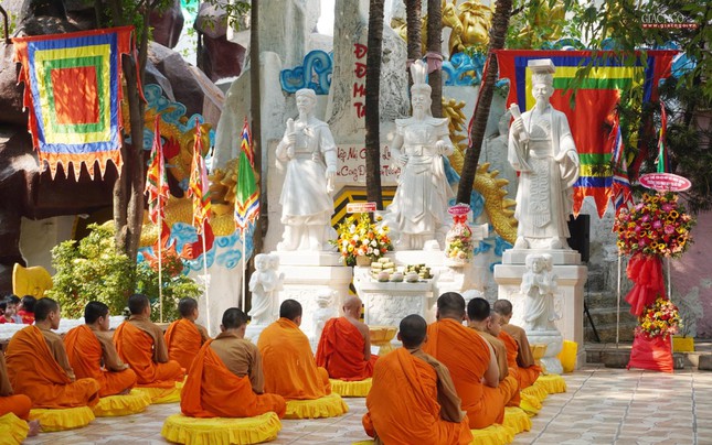 Thời kinh ngắn trong lễ giỗ Tổ