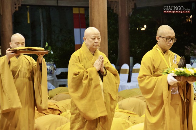 Cung thỉnh Hòa thượng Thích Lệ Trang quang lâm