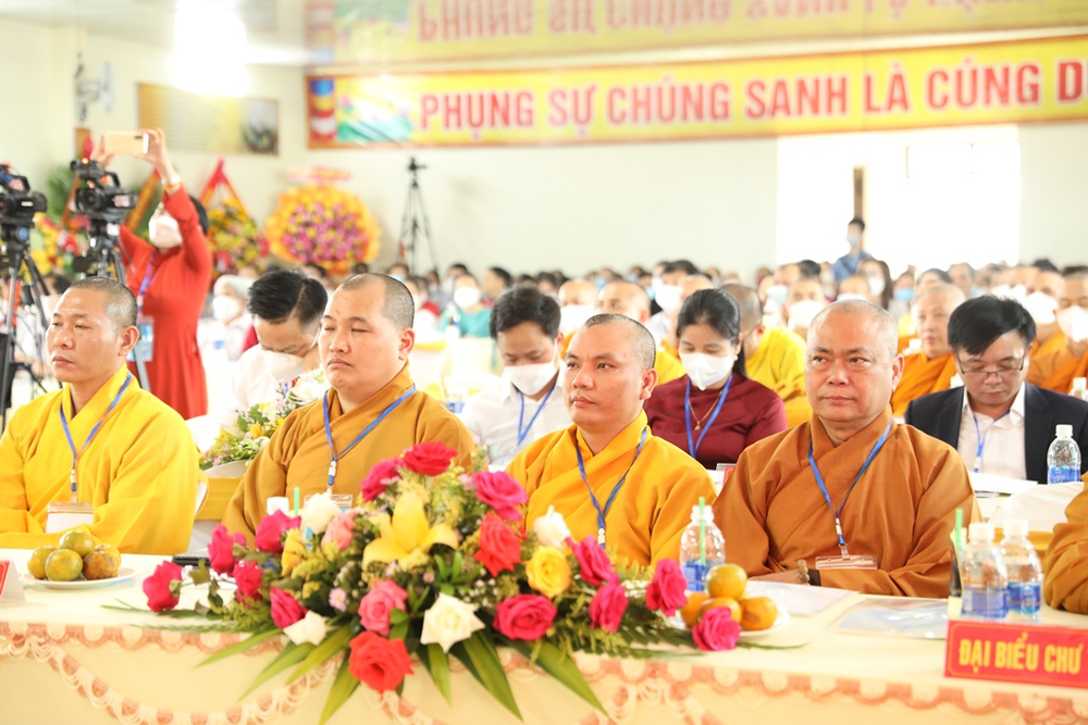 Chư tôn đức tham dự đại hội