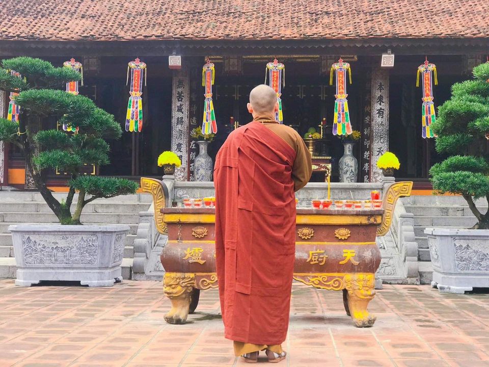 Là một thành viên trong một đoàn thể lớn, vậy trách nhiệm của lãnh đạo là gì? Làm sao gỡ bỏ sự chi phối của tâm lý và làm thế nào để chia sẻ thành công cùng nhân viên?