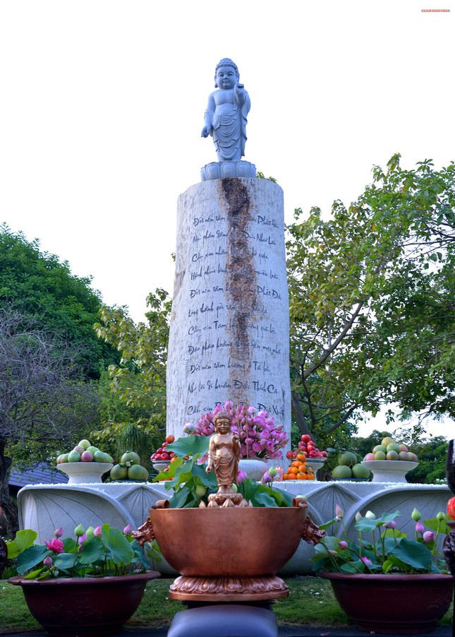 le-tam-phat-tai-chua-hue-nghiem-1a-1111