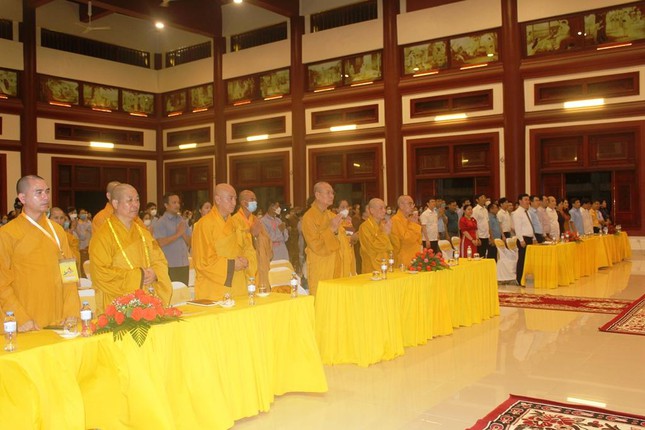 Niệm phật cầu gia hộ