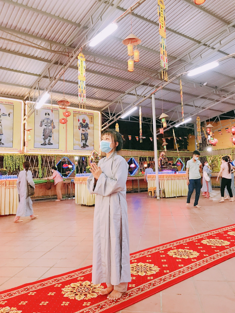 Phật tử Hoa Tường Bạch: Kiếp này điều may mắn nhất với mình là được gặp Phật pháp, tin hiểu nhân quả, mình luôn cố gắng mỗi ngày để hoàn thiện bản thân, sống tốt đời đẹp đạo.