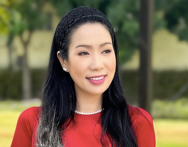 NSƯT Trịnh Kim Chi trẻ trung ở tuổi 51. Chị được mệnh danh là người đẹp không tuổi.
