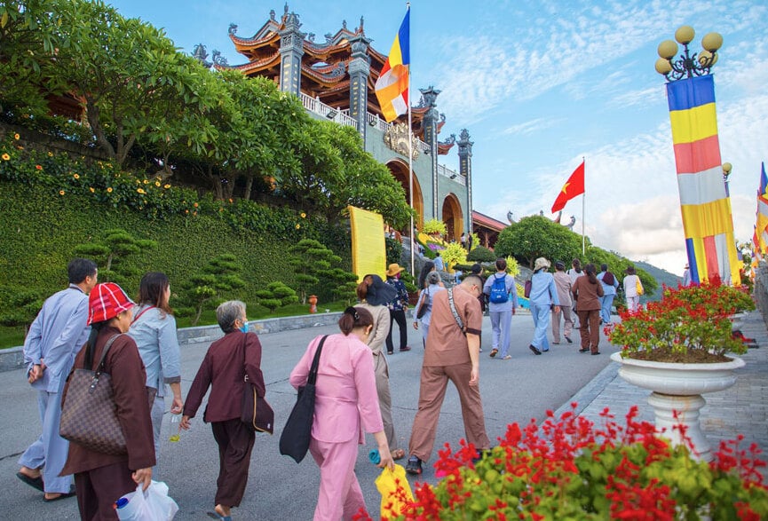 Muốn tu tập tiến bộ, muốn Chánh pháp hưng thịnh ở thế gian, Tăng Ni và Phật tử cần phải cộng tu trong tinh thần thanh tịnh, đoàn kết, hòa hợp.