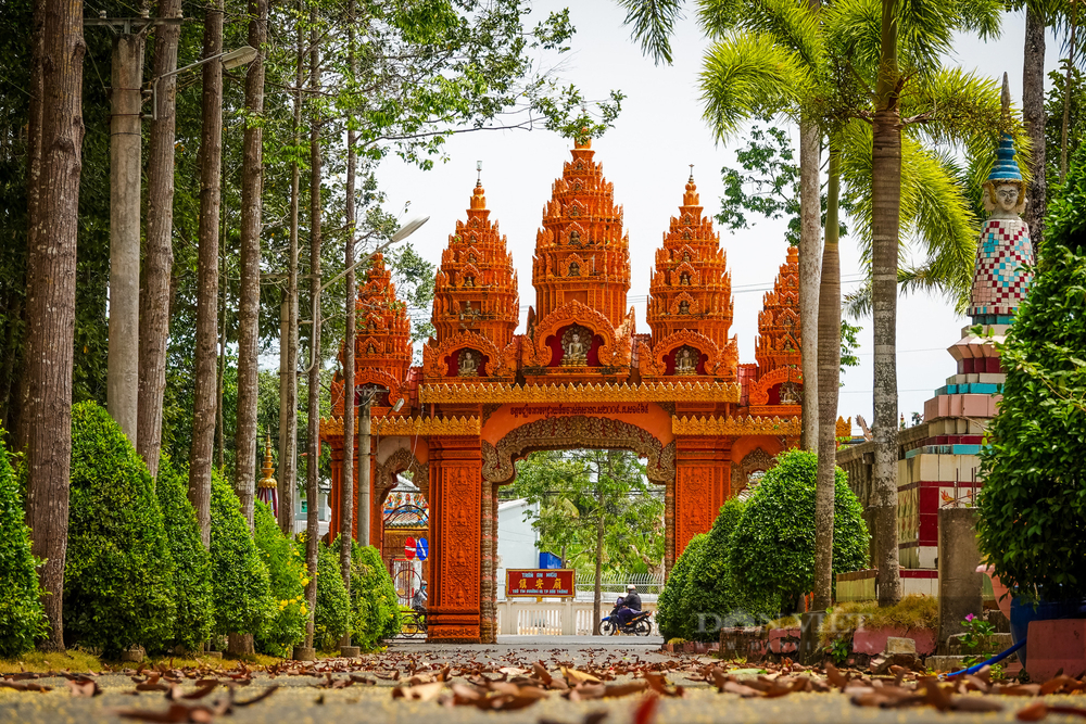 Vãn cảnh Chùa Vàm Ray  Ngôi chùa Khmer lớn nhất Trà Vinh