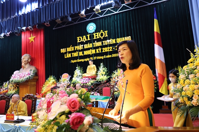 Phó Chủ tịch Thường trực HĐND tỉnh Phạm Thị Minh Xuân phát biểu tại Đại hội.