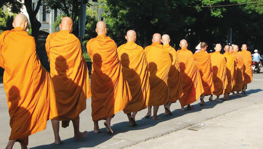 Đức Tổ sư nêu cao đường lối tu tập bám sát theo đường lối tu tập do Đức Phật đề ra, với ba trụ cột chính là Giới – Định – Huệ. Ngài khẳng định: “Người Khất Sĩ chỉ có ba pháp tu học vắn tắt là: Giới, Định, Huệ” (Ảnh: vuonhoaphatgiao.com)