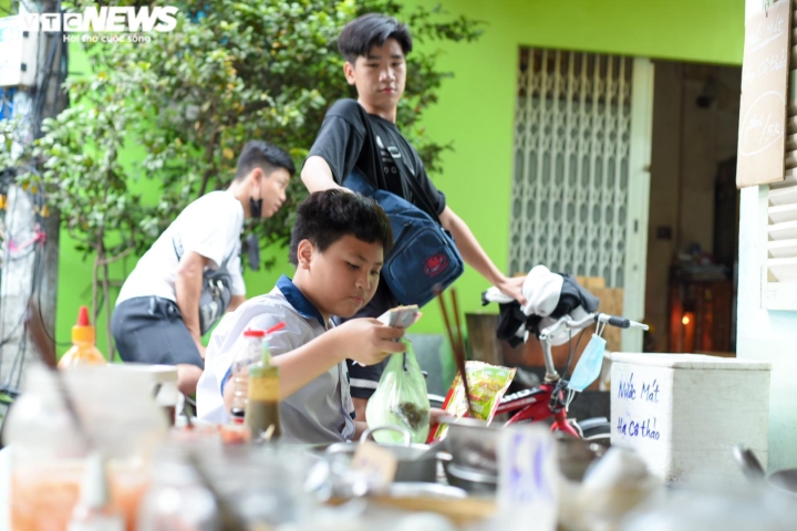 Đây là điểm lui tới của nhiều em học sinh sau giờ tan tầm.