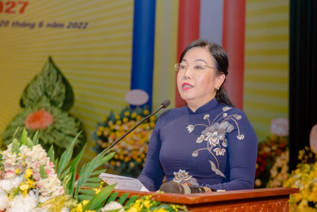 Bà Nguyễn Thanh Hải phát biểu tại đại hội