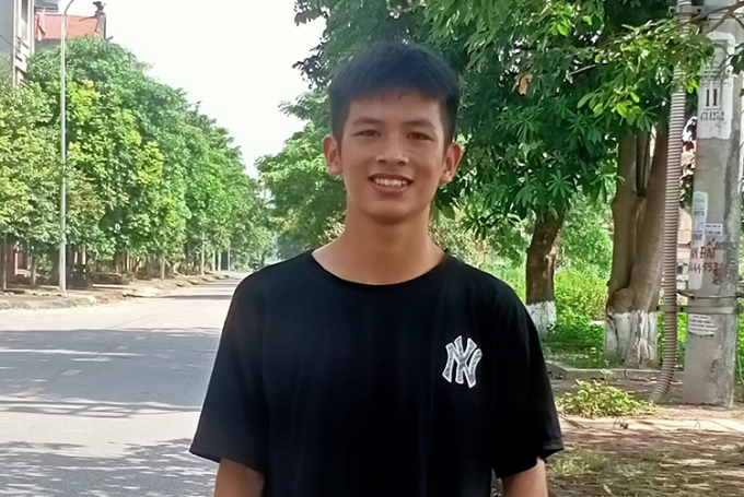 Nguyễn Như Huyến là sinh viên duy nhất đạt được học bổng Trái tim sư tử của trường Đại học Anh quốc BUV năm 2022. Ảnh: NVCC