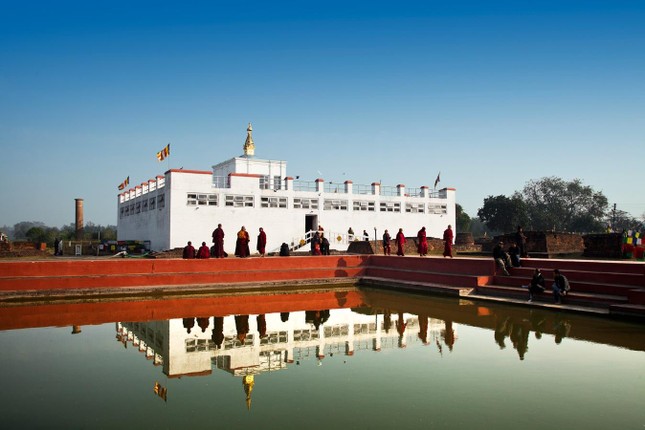 Giếng nước nơi Đức Phật Đản sanh tại Nepal