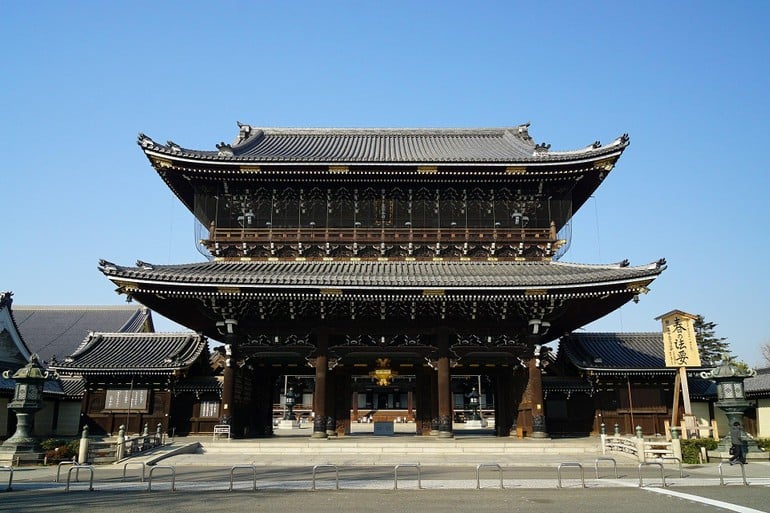 Chùa Higashi Honganji ở Kyoto, chùa theo Tịnh độ Chân tông tại Nhật Bản.