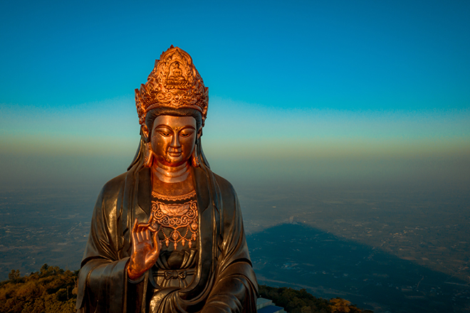 Phật Bà Tây Bổ Đà Sơn trên đỉnh núi Bà Đen
