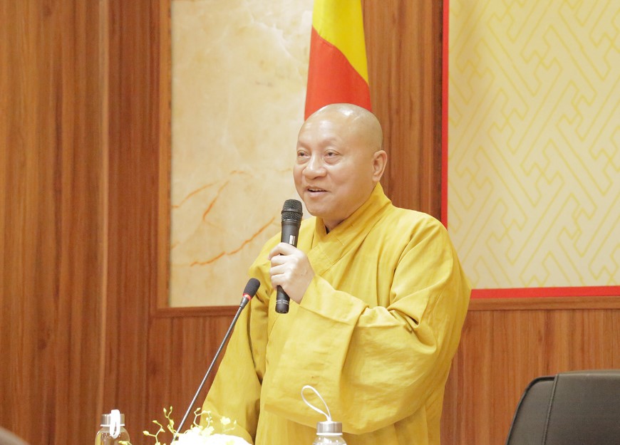 HT.Thích Gia Quang, Phó Chủ tịch HĐTS, Trưởng ban Thông tin Truyền thông TƯ GHPGVN.