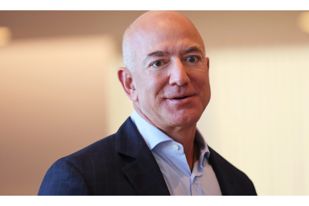 Tỷ phú Jeff Bezos hiện là người giàu thứ 4 thế giới