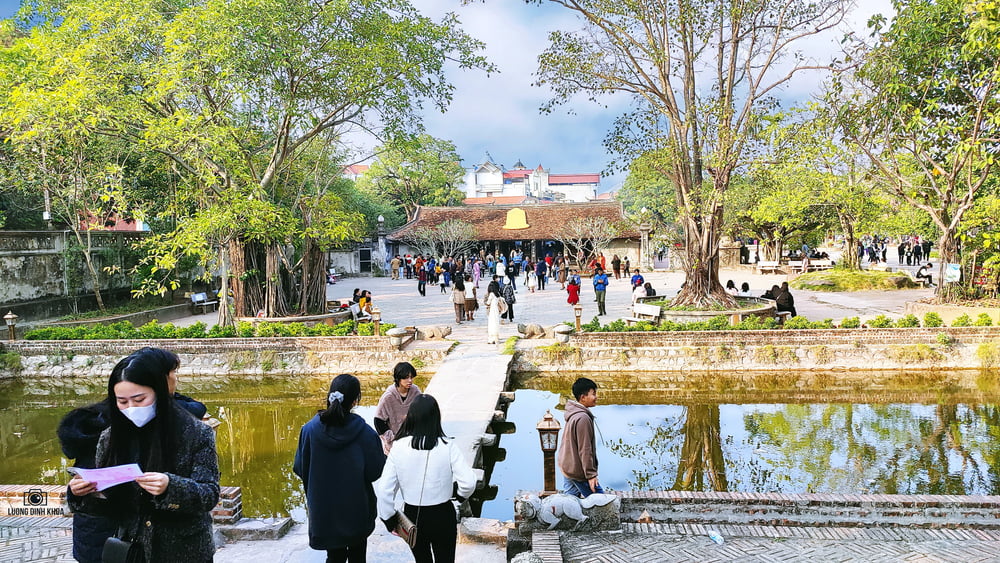 Chùa Chuông (Hưng Yên) - Kinh thành Huế thu nhỏ trong lòng Bắc Bộ 2