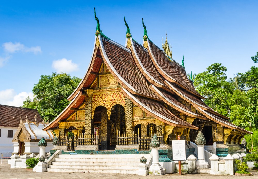 Wat Xiengthong trong tiếng Lào nghĩa là “Chùa của thành phố Vàng'