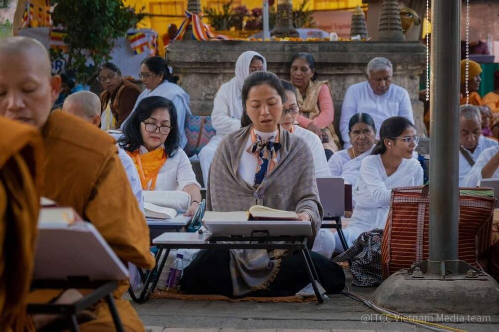 Được tham gia trùng tụng Thánh điển là duyên lành rất lớn của người con Phật khắp nơi trên thế giới
