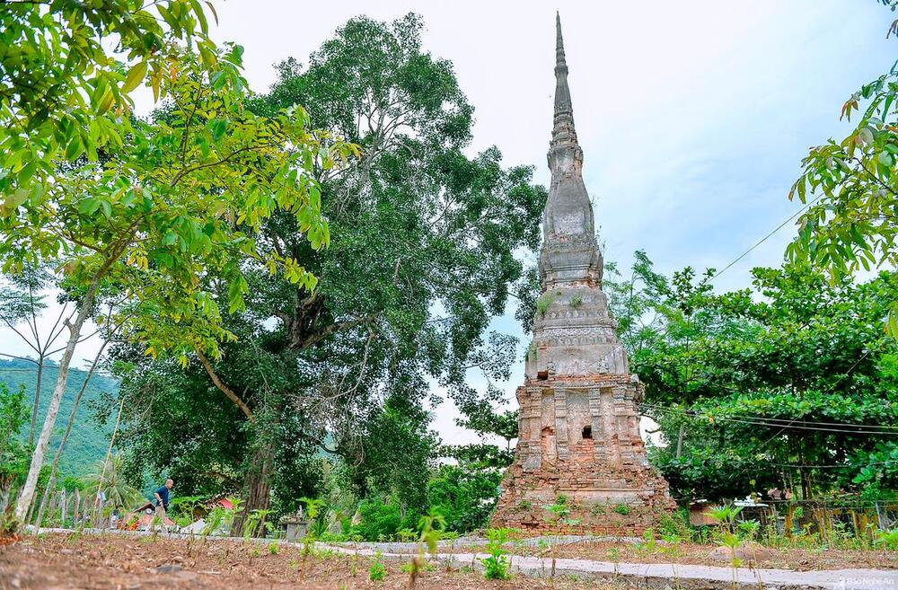 Tháp Xốp Lợt, công trình Văn hóa Phật giáo đặc biệt ở miền Tây Nghệ An