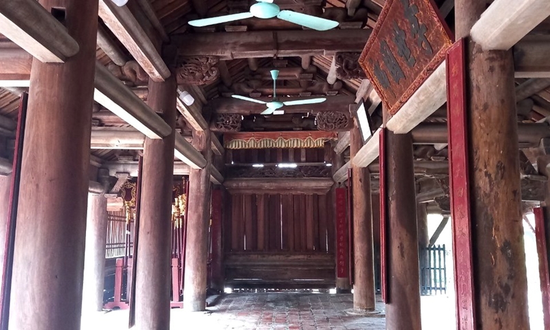 Toàn bộ công trình chùa đều làm bằng gỗ lim theo lối kiến trúc 'nội công ngoại quốc'.